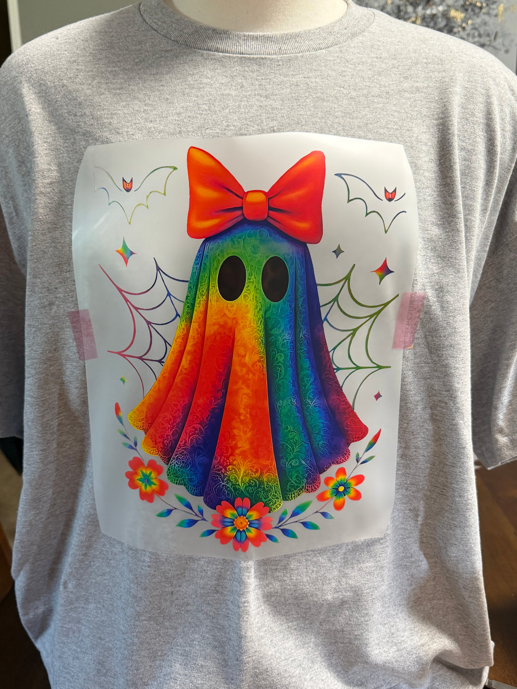 🌈👻 Rainbow Ghost Halloween T-Shirt